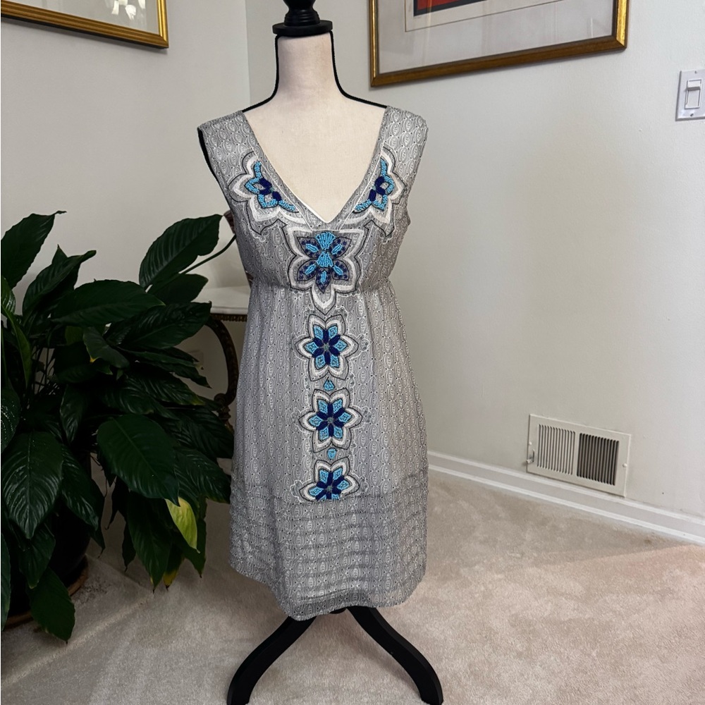 Chic Gray and Blue Floral Dress